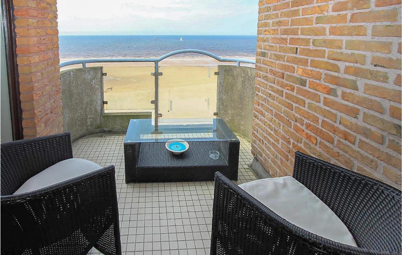 Amazing Apartment In Oostende With House Sea View Zewnętrze zdjęcie